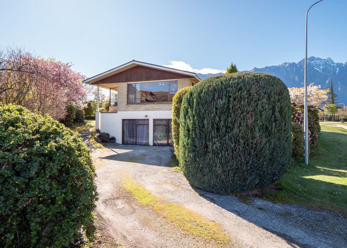  at 42 Boyes Crescent, Frankton, Queenstown-Lakes, Otago