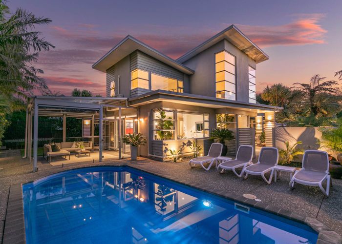  at 3 Thomas Hunter Lane, Greenhithe, Auckland