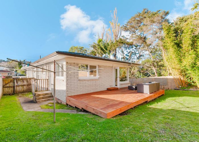  at 2/63 Ellice Road, Totara Vale, North Shore City, Auckland