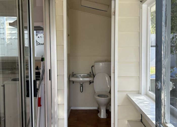  at 5 Westland Rd, Mount Cook, Wellington, Wellington