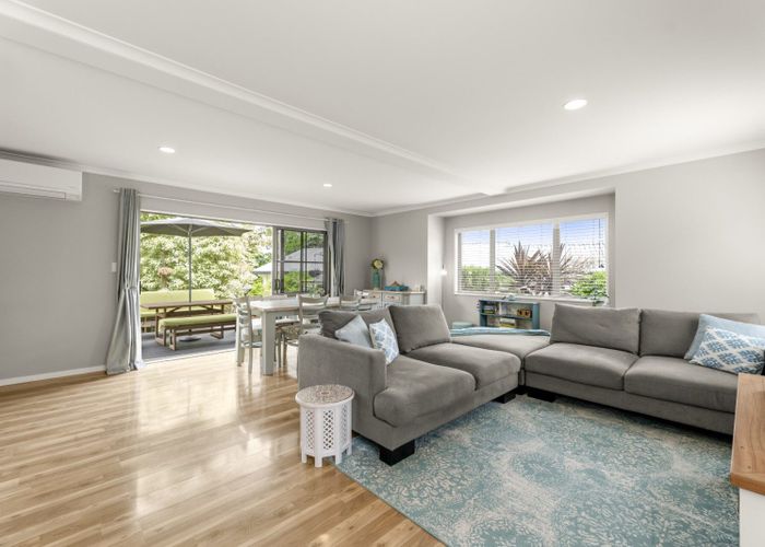  at 27 Solander Drive, Welcome Bay, Tauranga