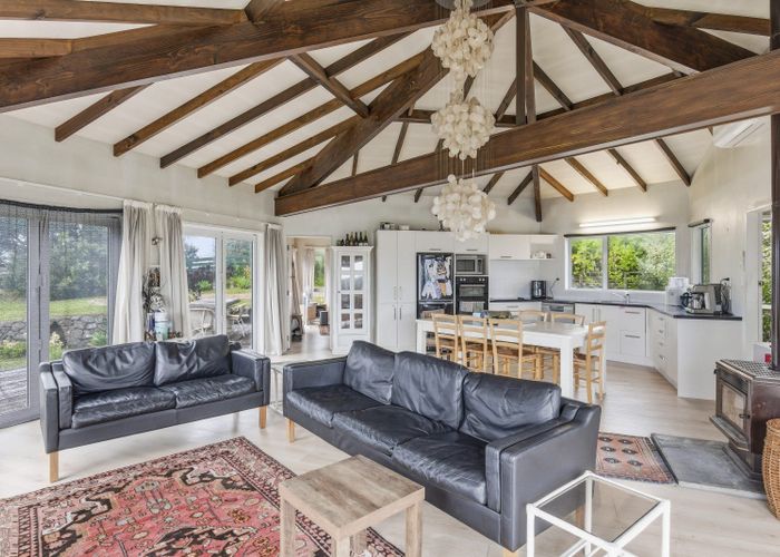  at 9 Waiheke Street, Waikanae Beach, Kapiti Coast, Wellington