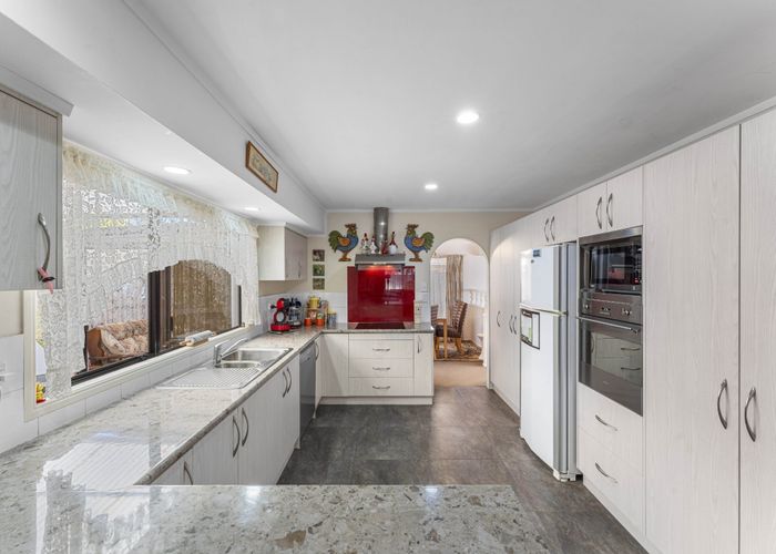  at 137 Walter Strevens Drive, Conifer Grove, Takanini