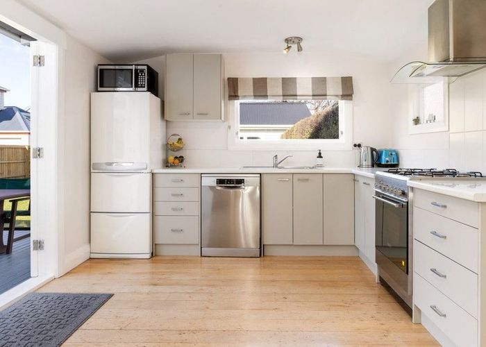  at 20 Redruth Avenue, Spreydon, Christchurch City, Canterbury