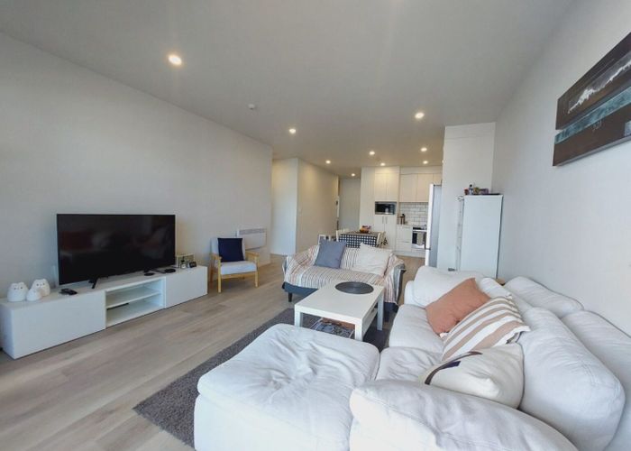  at 205D/7 Hinaki Street, Point England, Auckland City, Auckland