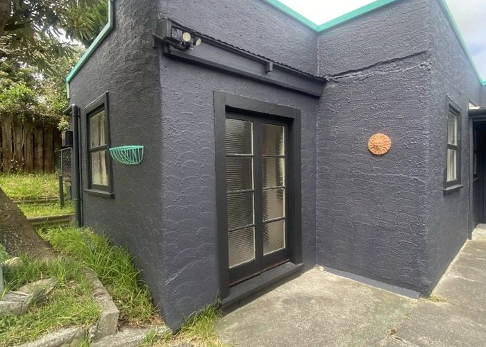  at 12 Nelson Street, Foxton Beach, Foxton