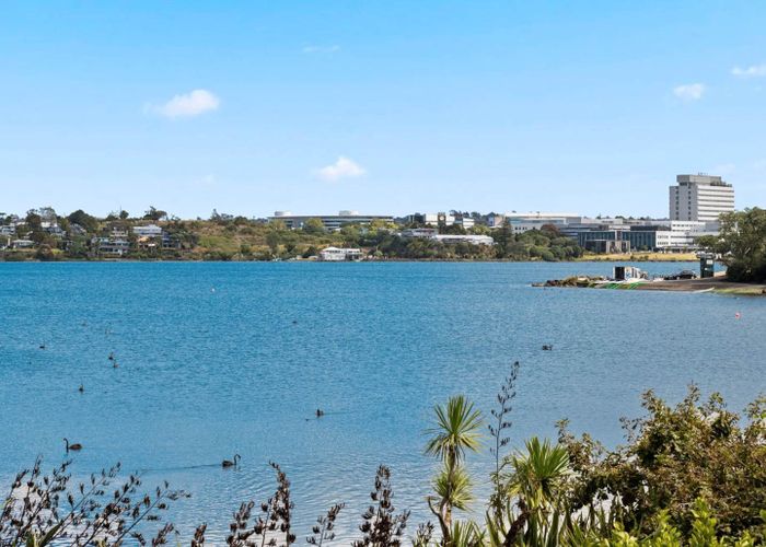  at 9 Eric Price Avenue, Takapuna, North Shore City, Auckland