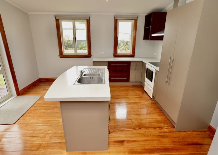  at 16 Karamu Ave, Takaro, Palmerston North, Manawatu / Whanganui