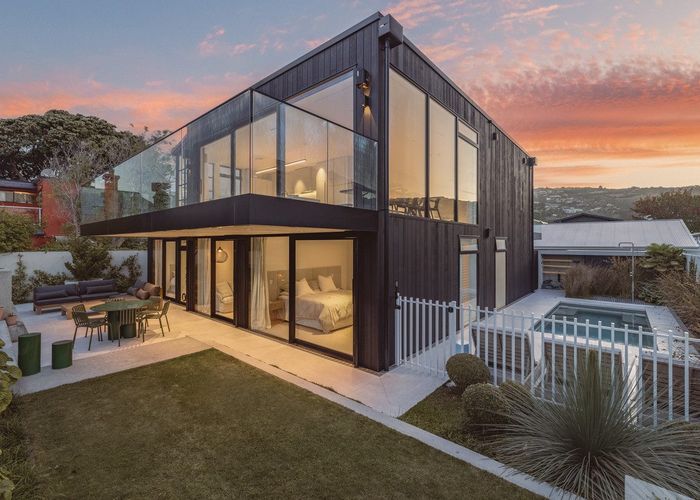  at 8a Beachville Road, Redcliffs, Christchurch City, Canterbury