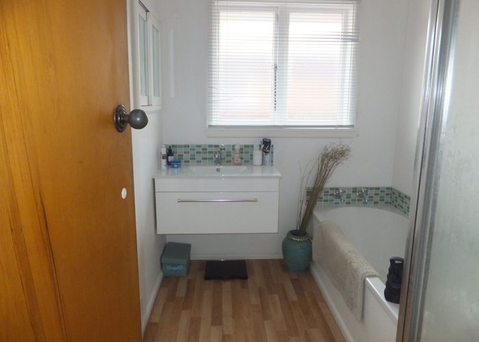  at 22 Wilfrid Street, Ilam, Christchurch City, Canterbury