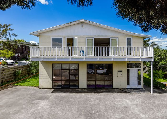  at 20 Bexley Place, Pahurehure, Papakura, Auckland