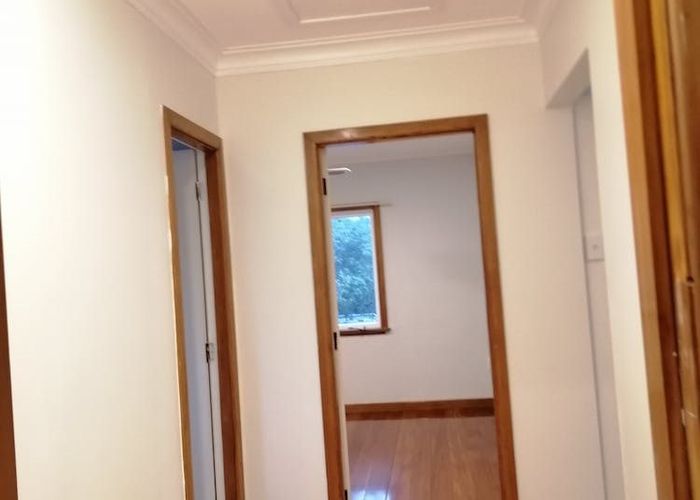  at 9 Bishop Street, Green Bay, Auckland