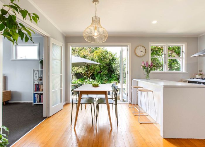  at 21 Wairau Avenue, Avondale, Auckland City, Auckland