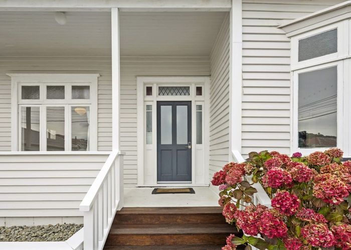  at 28 Trent Street, Island Bay, Wellington