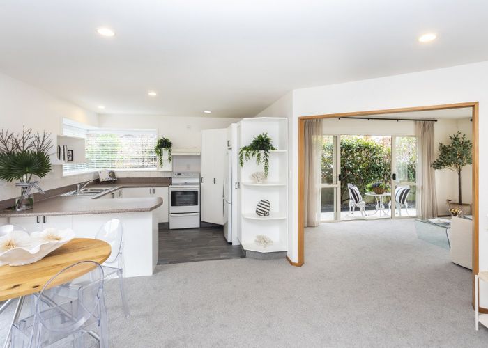  at 83A Main Road, Redcliffs, Christchurch