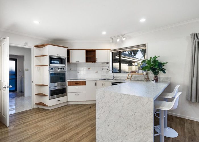  at 27 Ti Rakau Drive, Woolston, Christchurch City, Canterbury