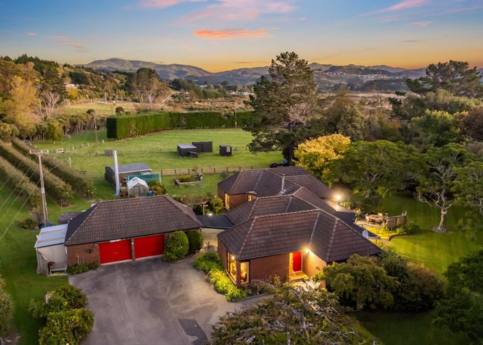  at 119 Paekakariki Hill Road, Pauatahanui, Porirua, Wellington