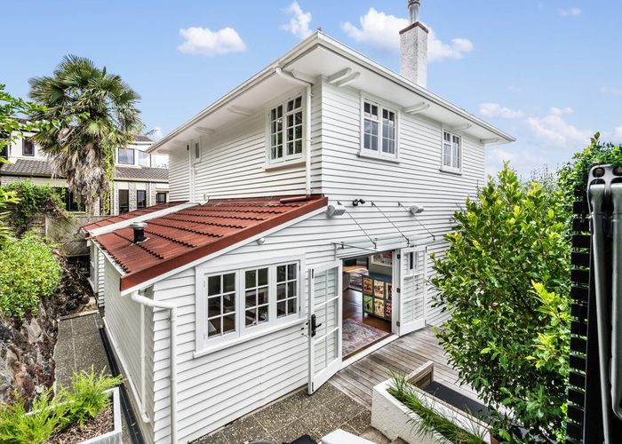  at 29 Marau Crescent, Mission Bay, Auckland City, Auckland