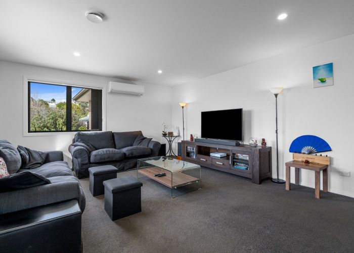  at 40 Fairfax Crescent, Pyes Pa, Tauranga