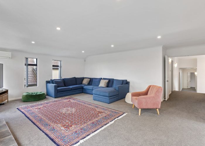  at 16 Pat O'Connor Place, Manurewa, Auckland