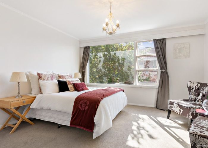  at 2/1 Orakei Road, Remuera, Auckland
