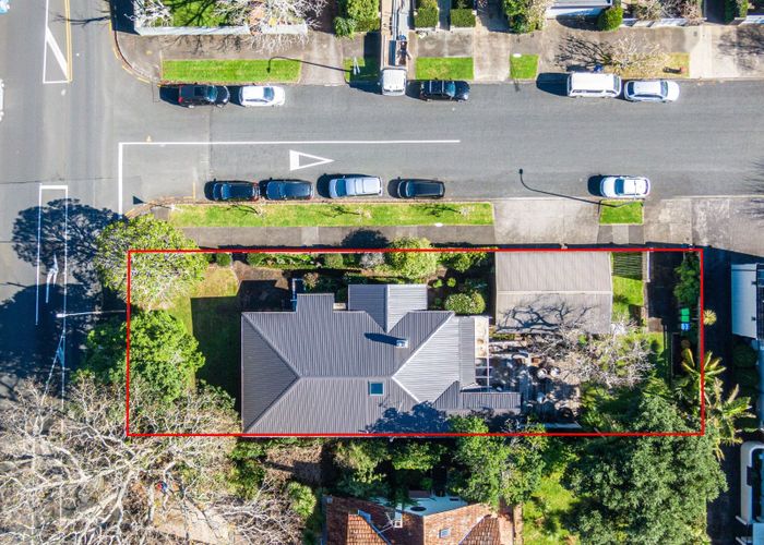  at 1A Burwood Crescent, Remuera, Auckland