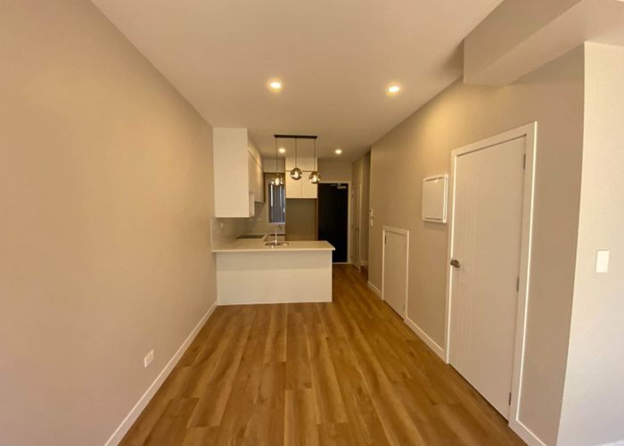  at 1/14A Diana Drive, Glenfield, North Shore City, Auckland