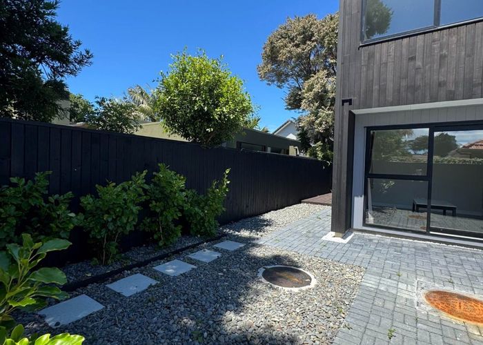  at 81 Wheturangi Road, Greenlane, Auckland