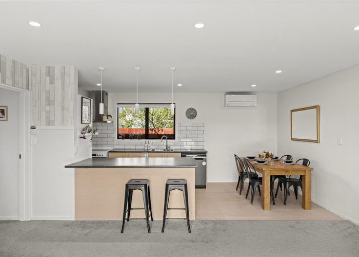  at 2/17 Johns Road, Belfast, Christchurch City, Canterbury