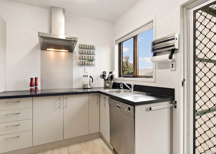  at 3/2 Ngaio Street, Takapuna, Auckland