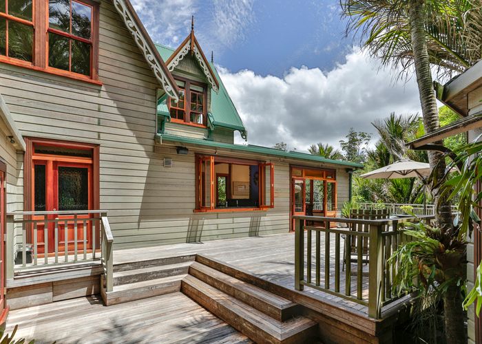  at 31 Tinopai Road, Titirangi, Auckland