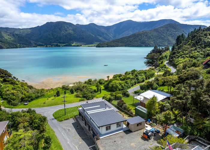  at 3 Sandy Bay Road, BLACK ROCK