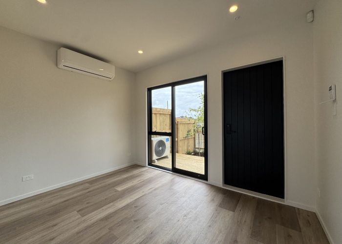  at 37 Crawford Avenue, Mangere Bridge, Manukau City, Auckland