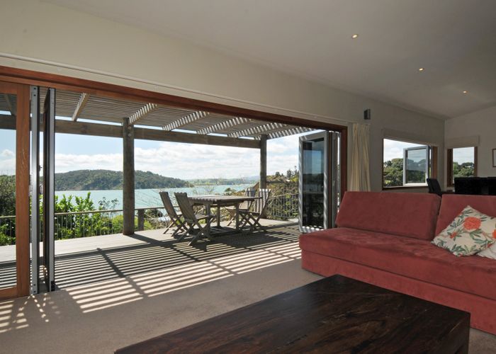  at 1 Daisy Street, Raglan, Raglan