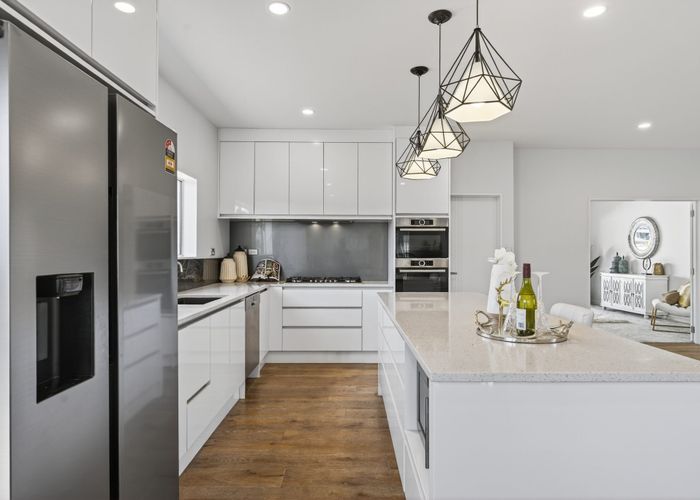  at 15 The Mews, Northpark, Manukau City, Auckland