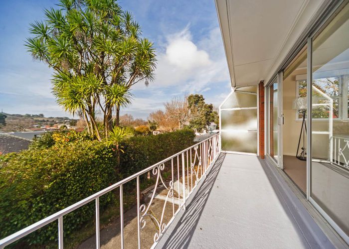  at 72C Onslow Avenue, Epsom, Auckland