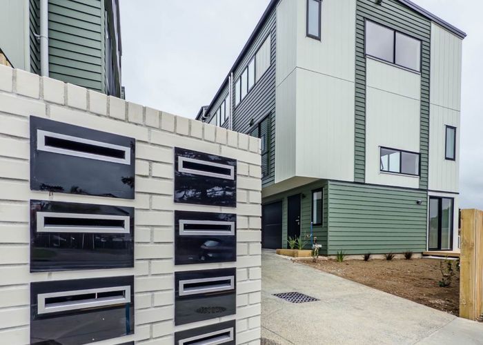  at Lot 1-8/125 Universal Drive, Henderson, Waitakere City, Auckland