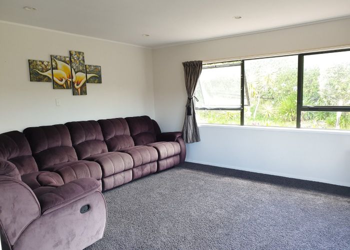  at 13/199 Birdwood Road, Massey, Auckland