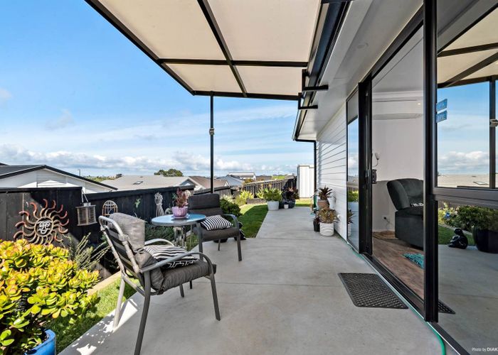  at 44a Karo Road, Beachlands, Manukau City, Auckland