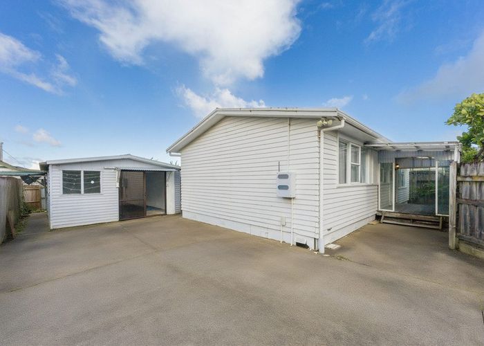  at 15A Fairburn Road, Otahuhu, Auckland City, Auckland