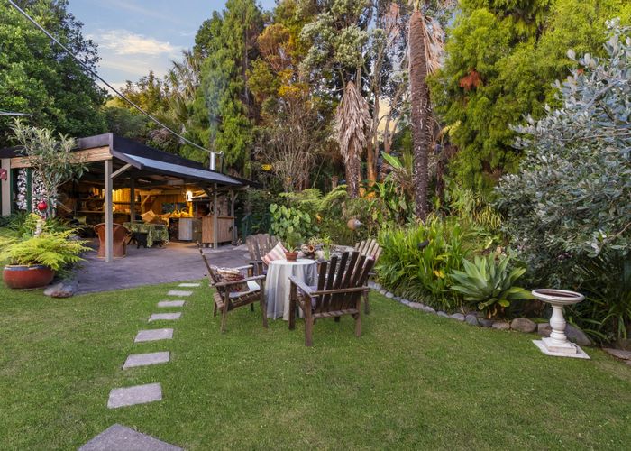 at 7 Seaton Road, Murrays Bay, North Shore City, Auckland