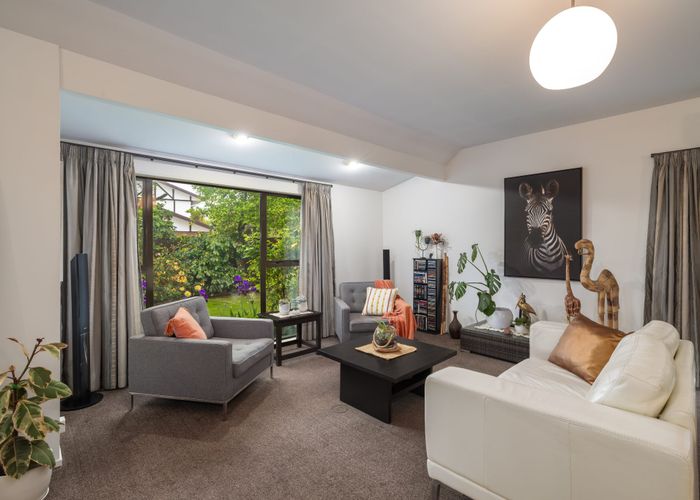  at 37B Highland Place, Avonhead, Christchurch