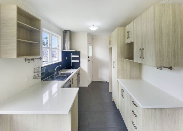  at 26 Sovereign Place, Glenfield, North Shore City, Auckland