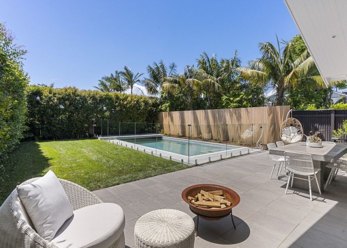  at 27 Kingsley Street, Westmere, Auckland