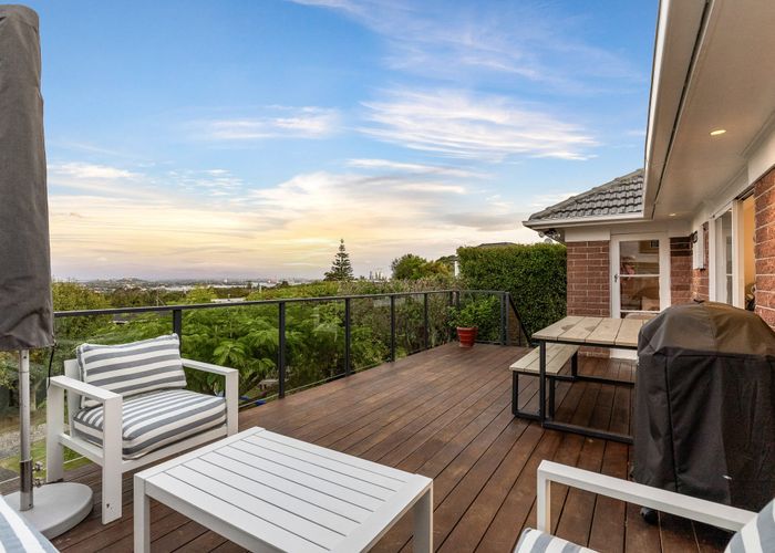  at 14 Tui Glen Road, Birkenhead, Auckland