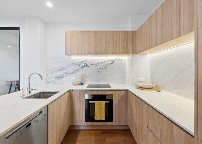  at P01/48 Esmonde Road, Takapuna, North Shore City, Auckland