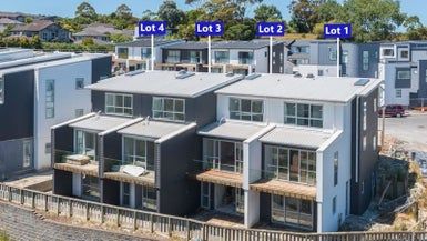  at 1/10 Vinifera Place, Fairview Heights, Auckland