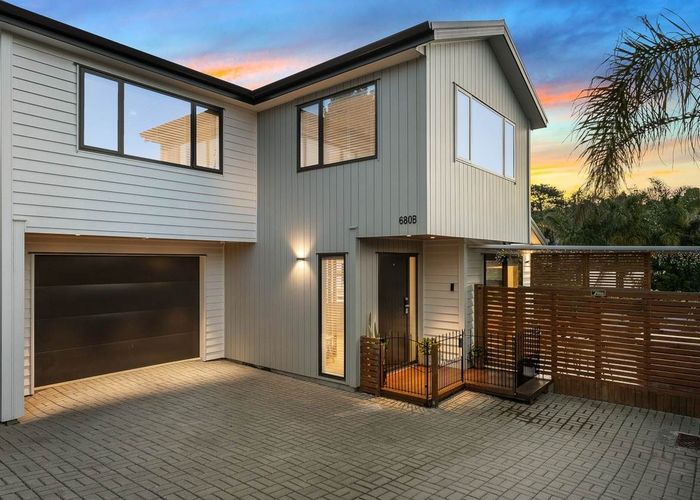  at 680B Beach Road, Browns Bay, Auckland