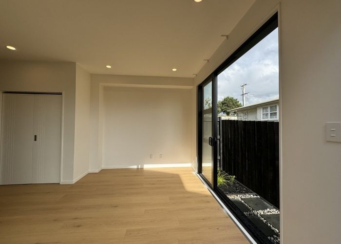  at 4/28 Lavelle Road, Henderson, Waitakere City, Auckland