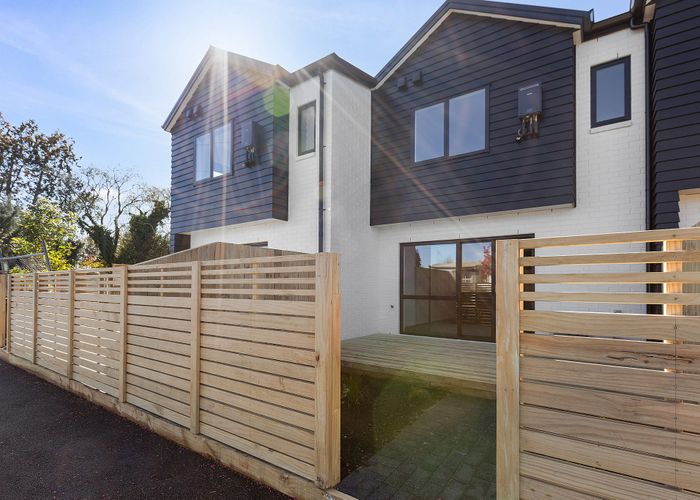  at 4/6 Fend Street, Chartwell, Hamilton, Waikato